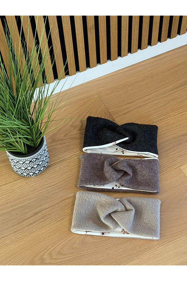 Stirnband aus Wollwalk Blumen